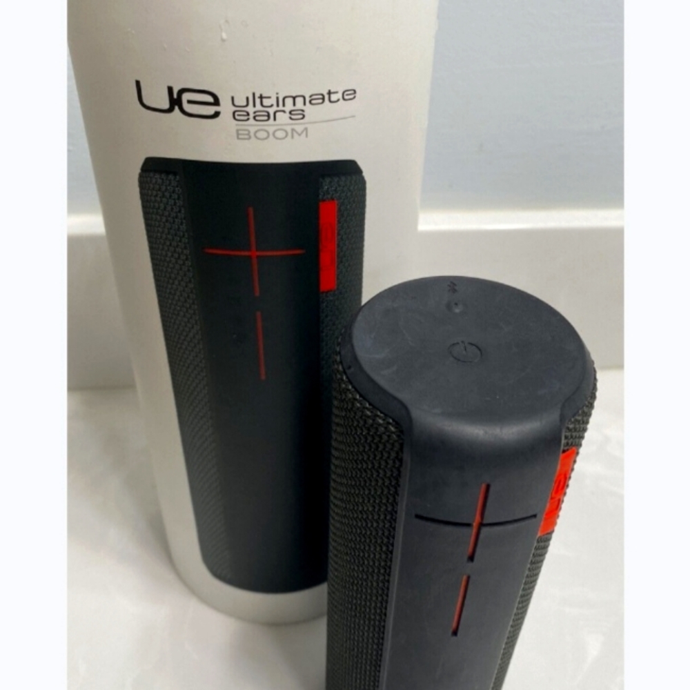 Ue ultimate ears boom speaker